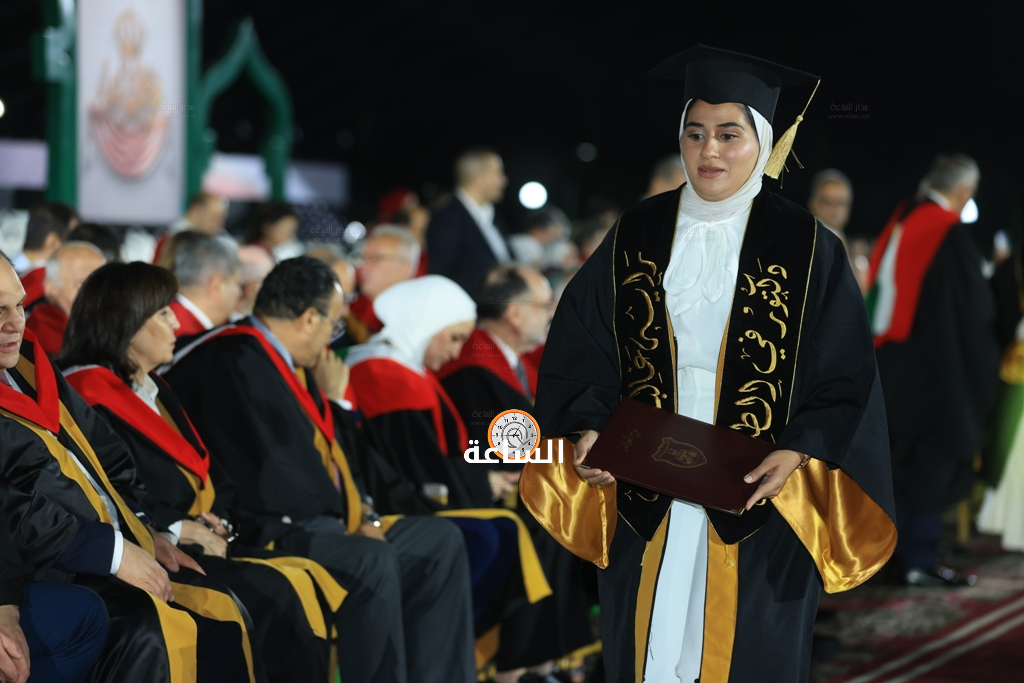 Madar Al-Saa Images 0.5662471119360817
