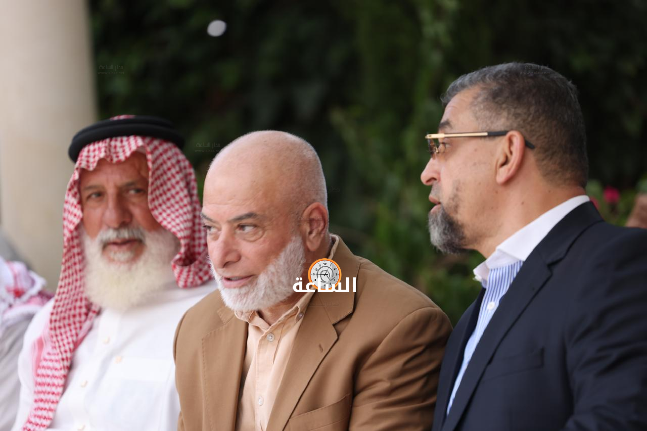 Madar Al-Saa Images 0.8494506050676316