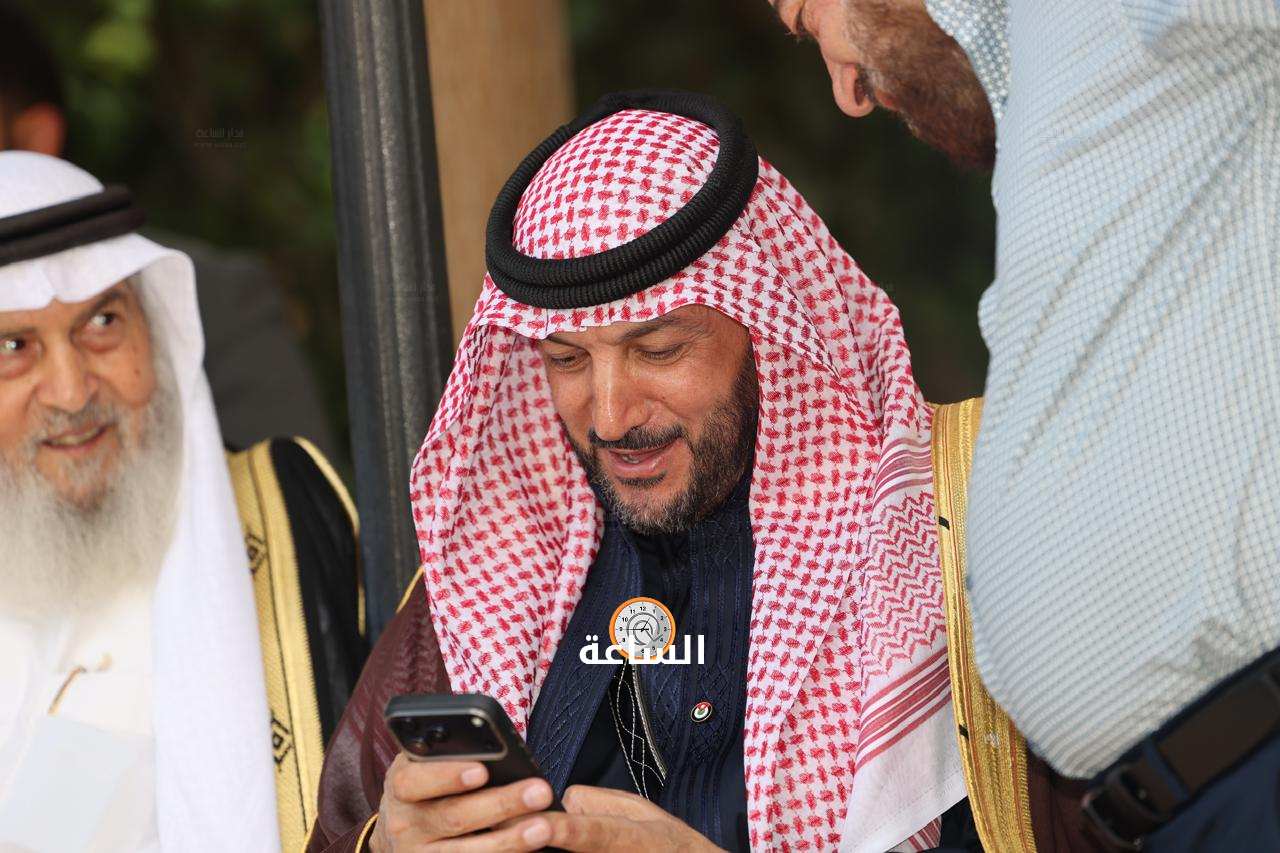 Madar Al-Saa Images 0.4902770105042087