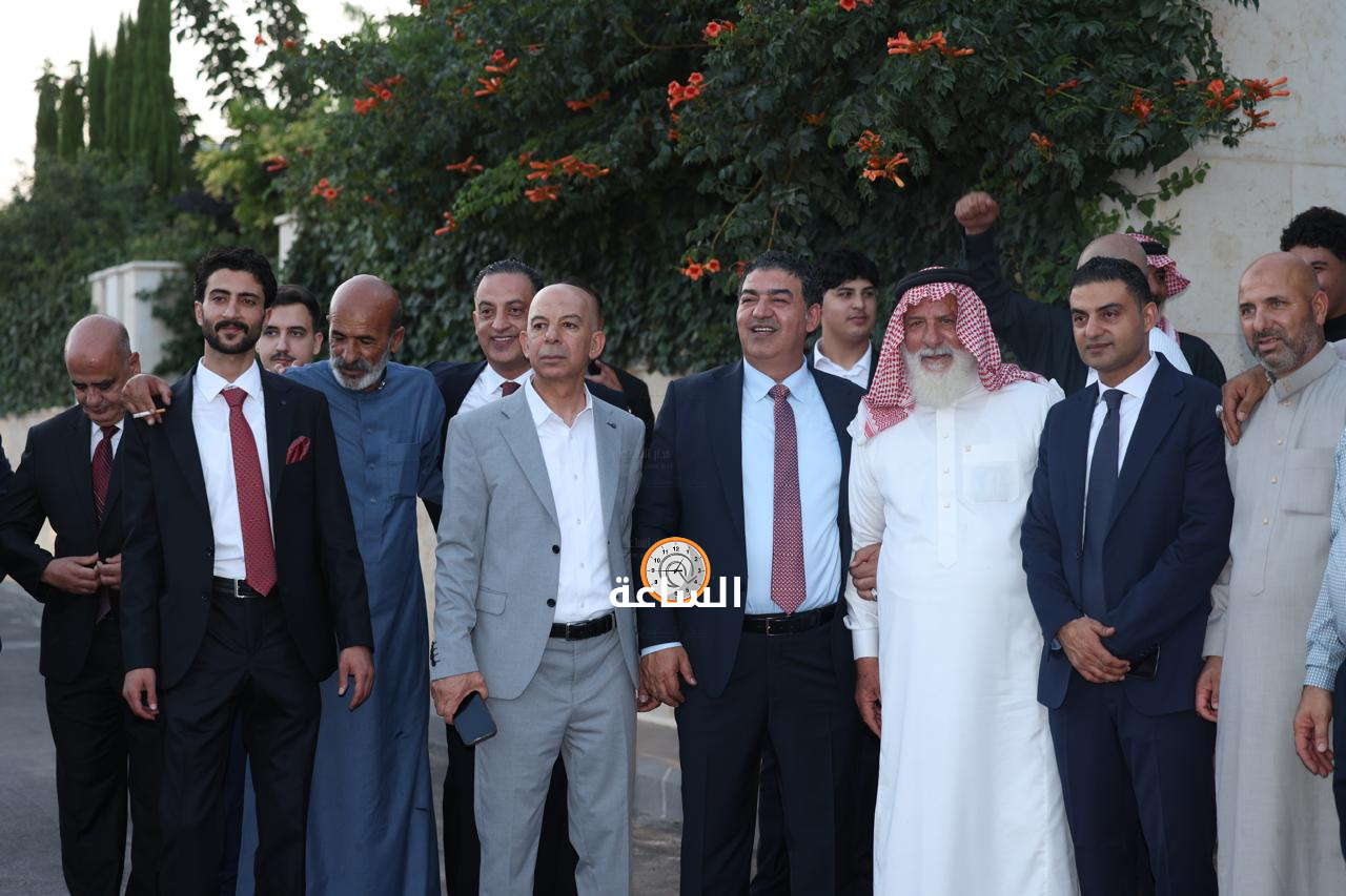 Madar Al-Saa Images 0.8967569883186617
