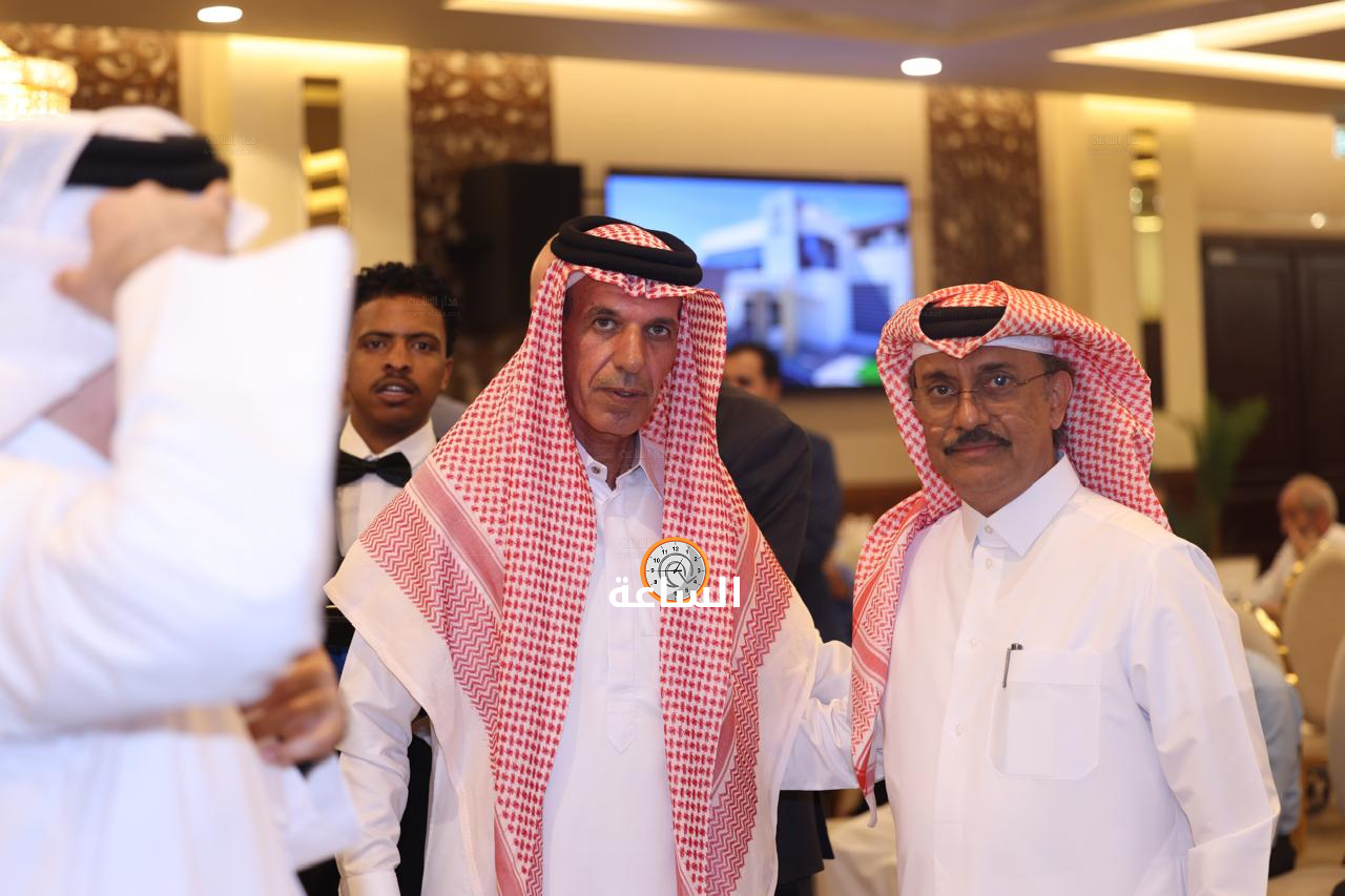 Madar Al-Saa Images 0.11966104308635017