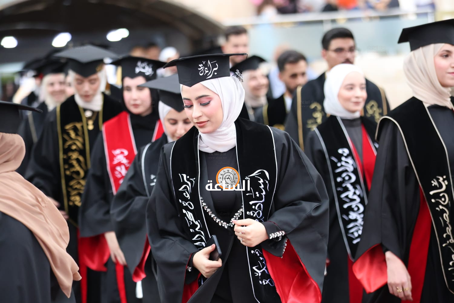 Madar Al-Saa Images 0.4563611546268316