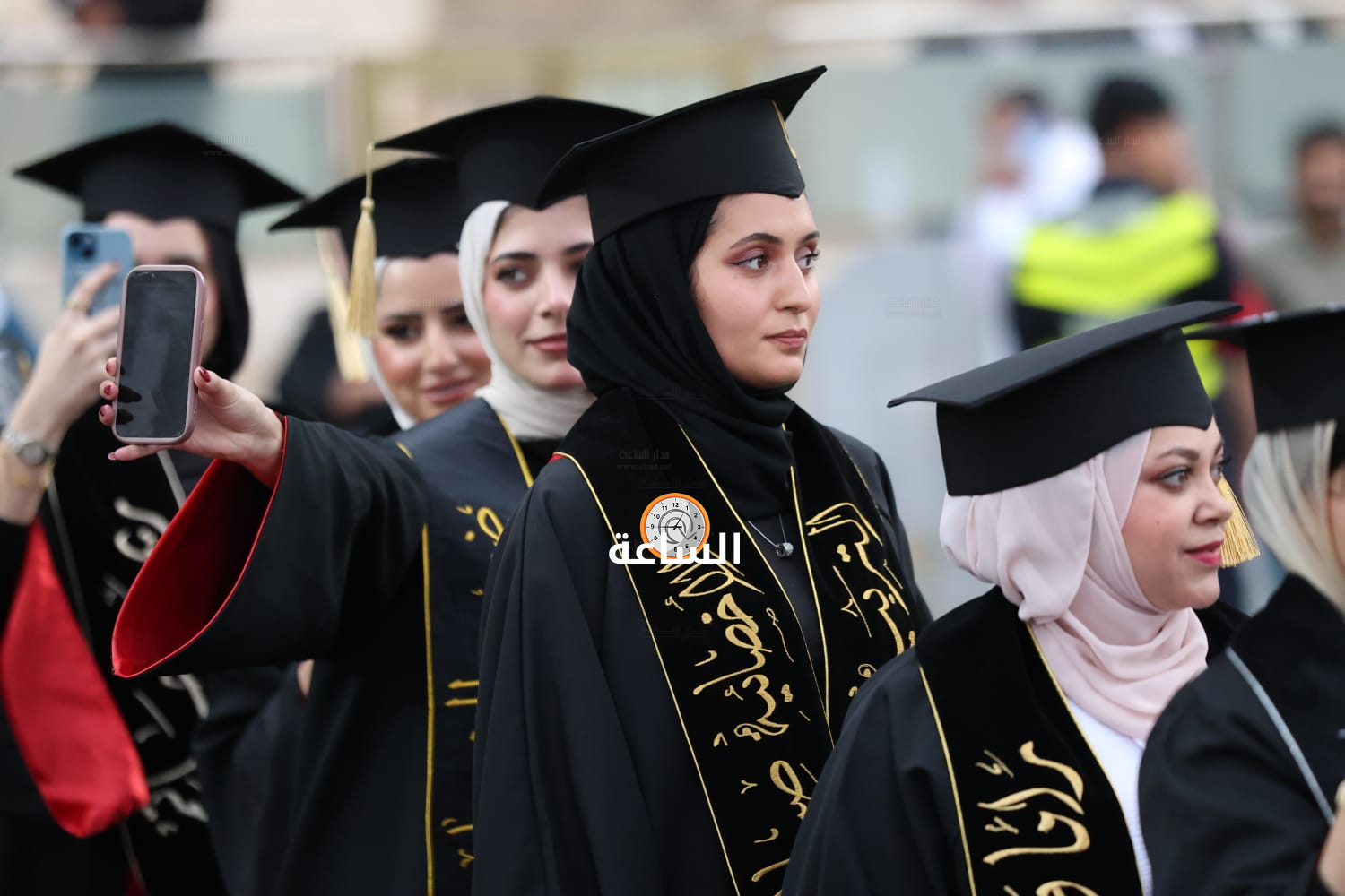 Madar Al-Saa Images 0.7222488200217195
