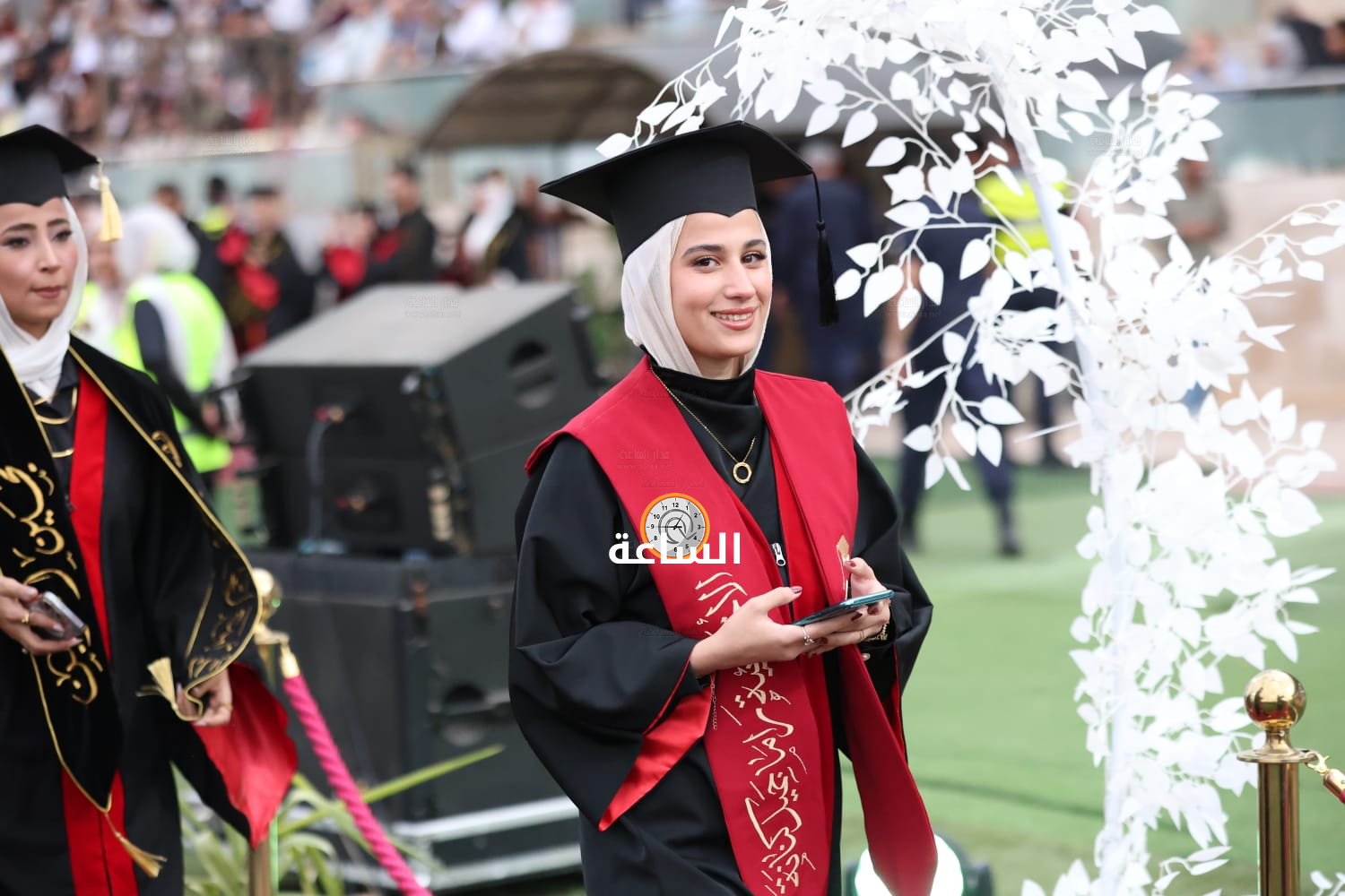Madar Al-Saa Images 0.8945518281908776