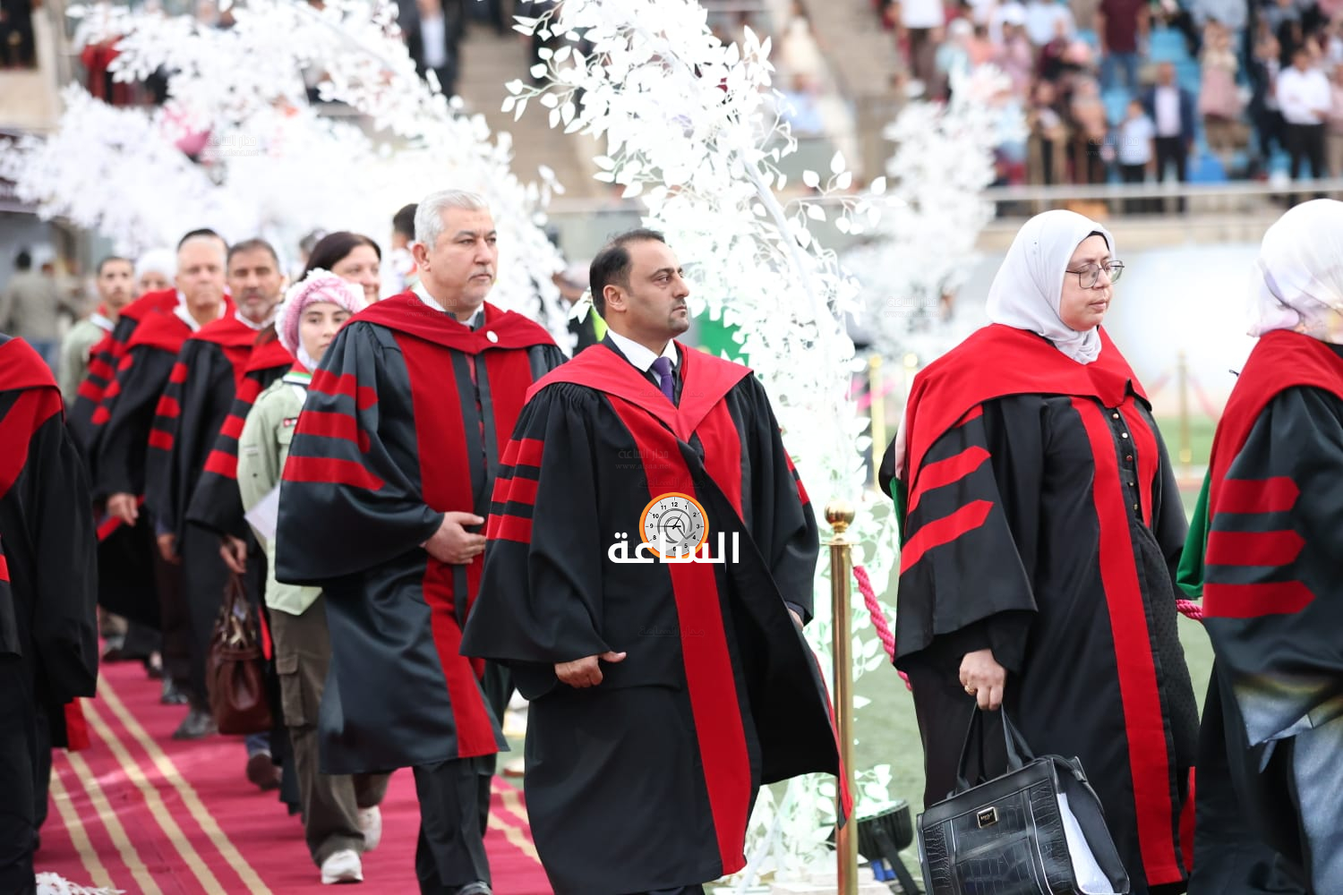 Madar Al-Saa Images 0.831541693828654