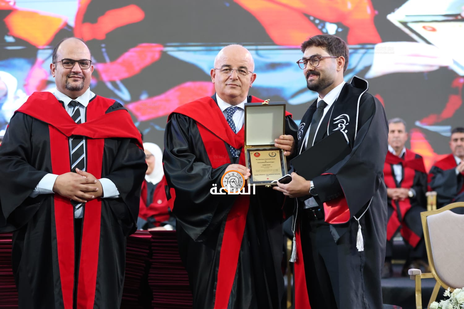Madar Al-Saa Images 0.9931639264751676