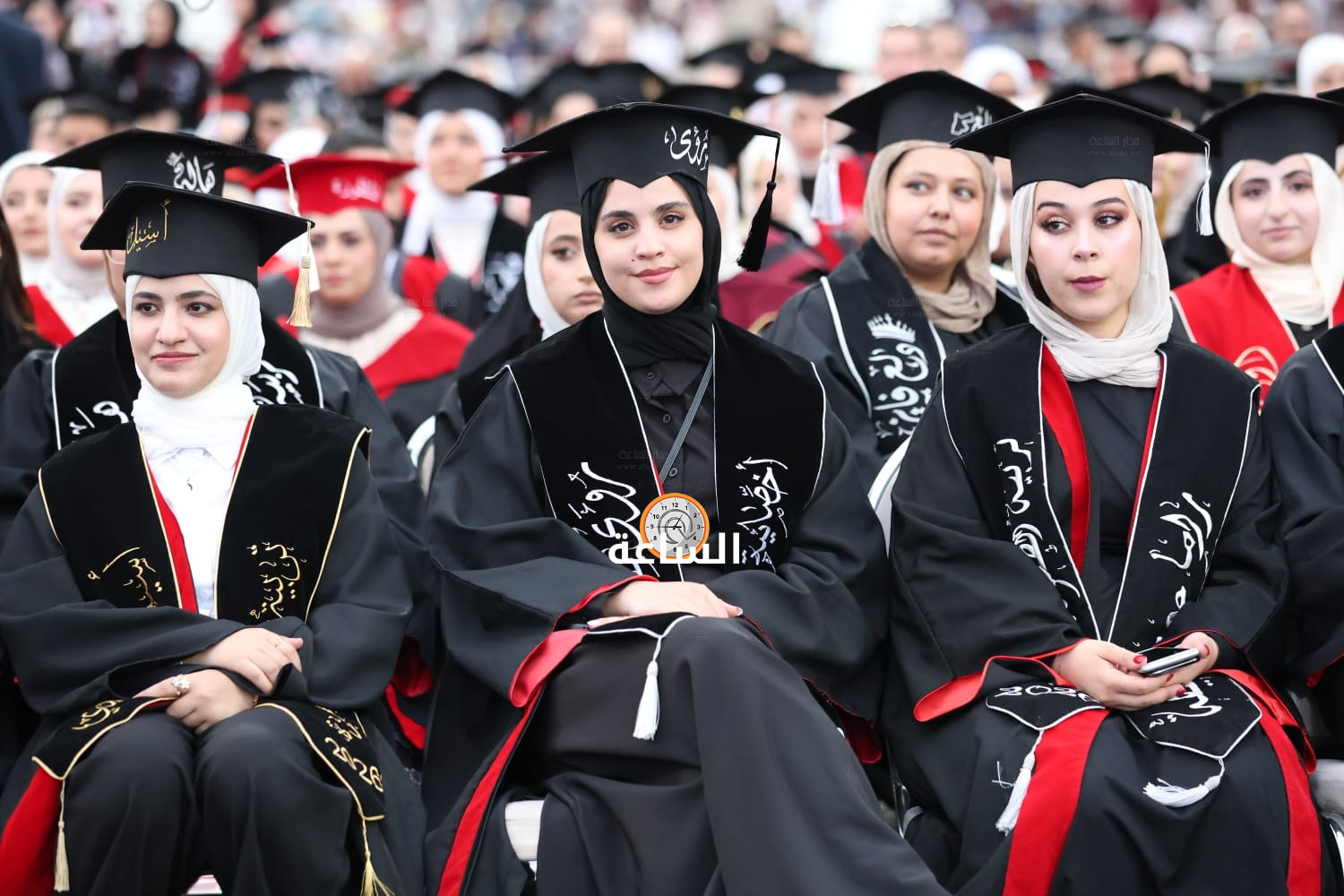 Madar Al-Saa Images 0.9373940416989768