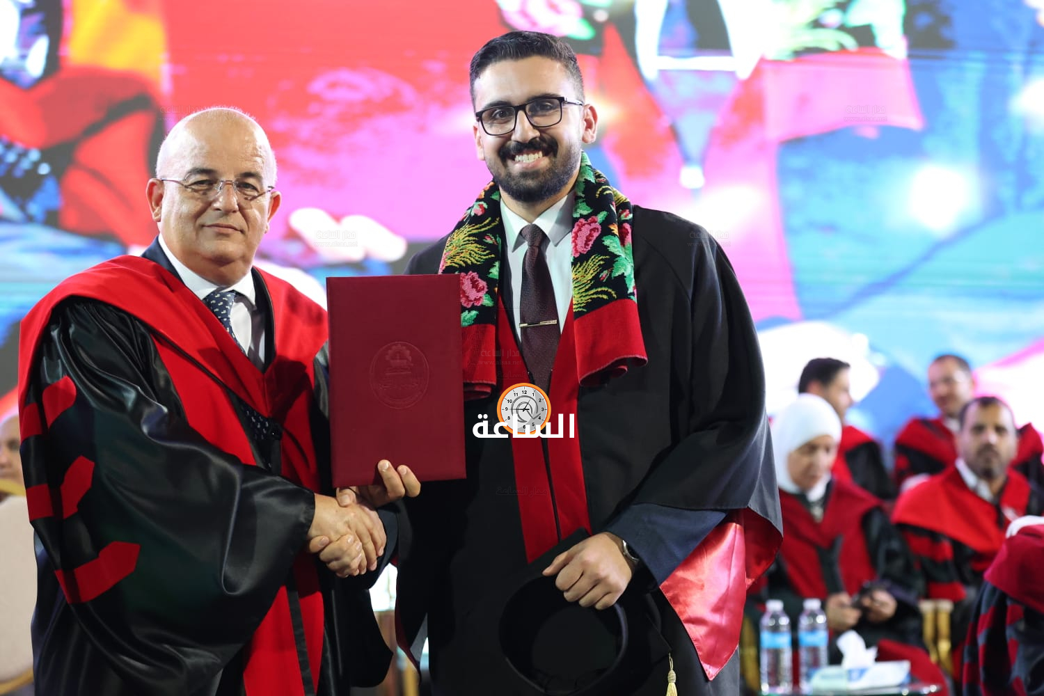 Madar Al-Saa Images 0.47101890232165433