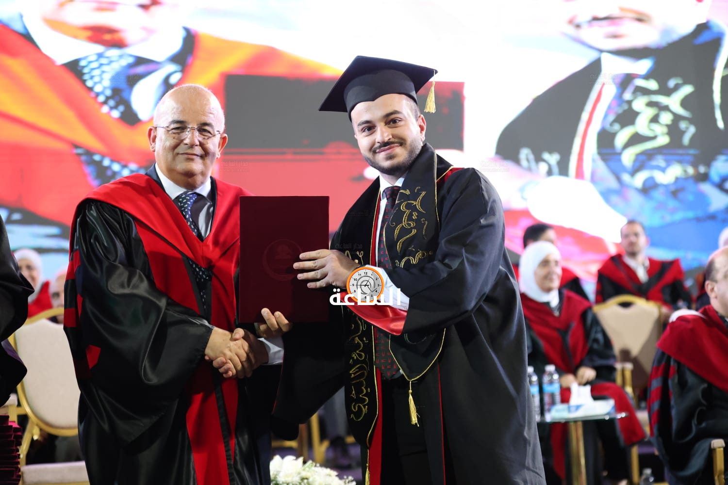Madar Al-Saa Images 0.7258291370930131
