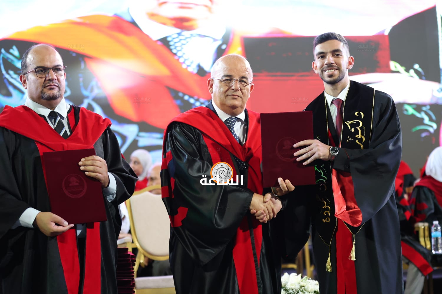 Madar Al-Saa Images 0.7757326118028897