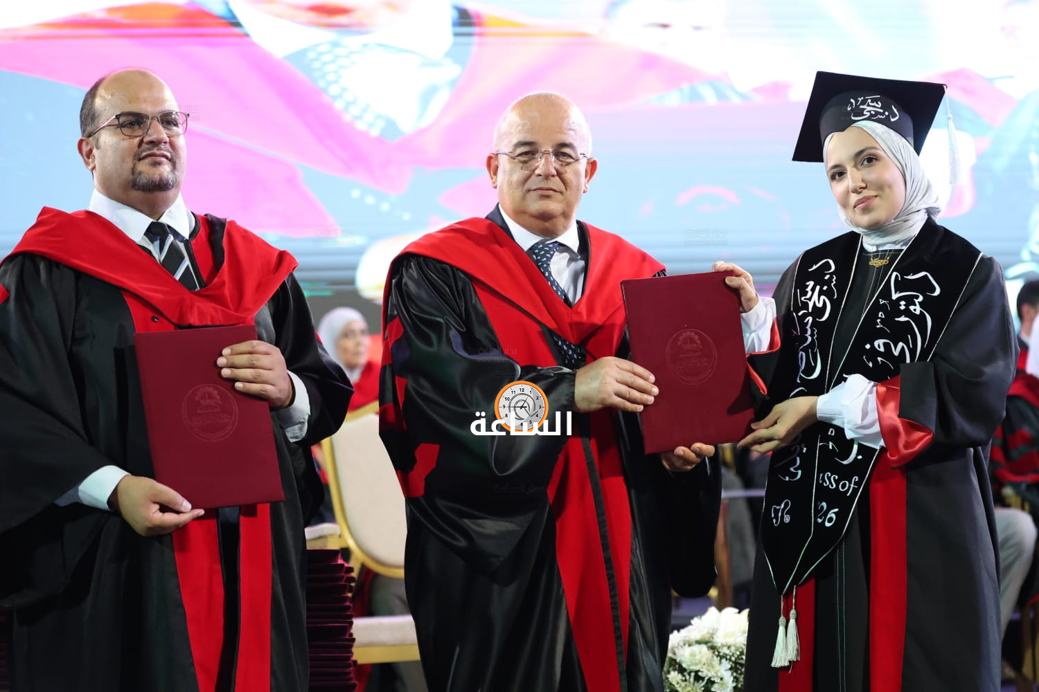 Madar Al-Saa Images 0.18497298935775175