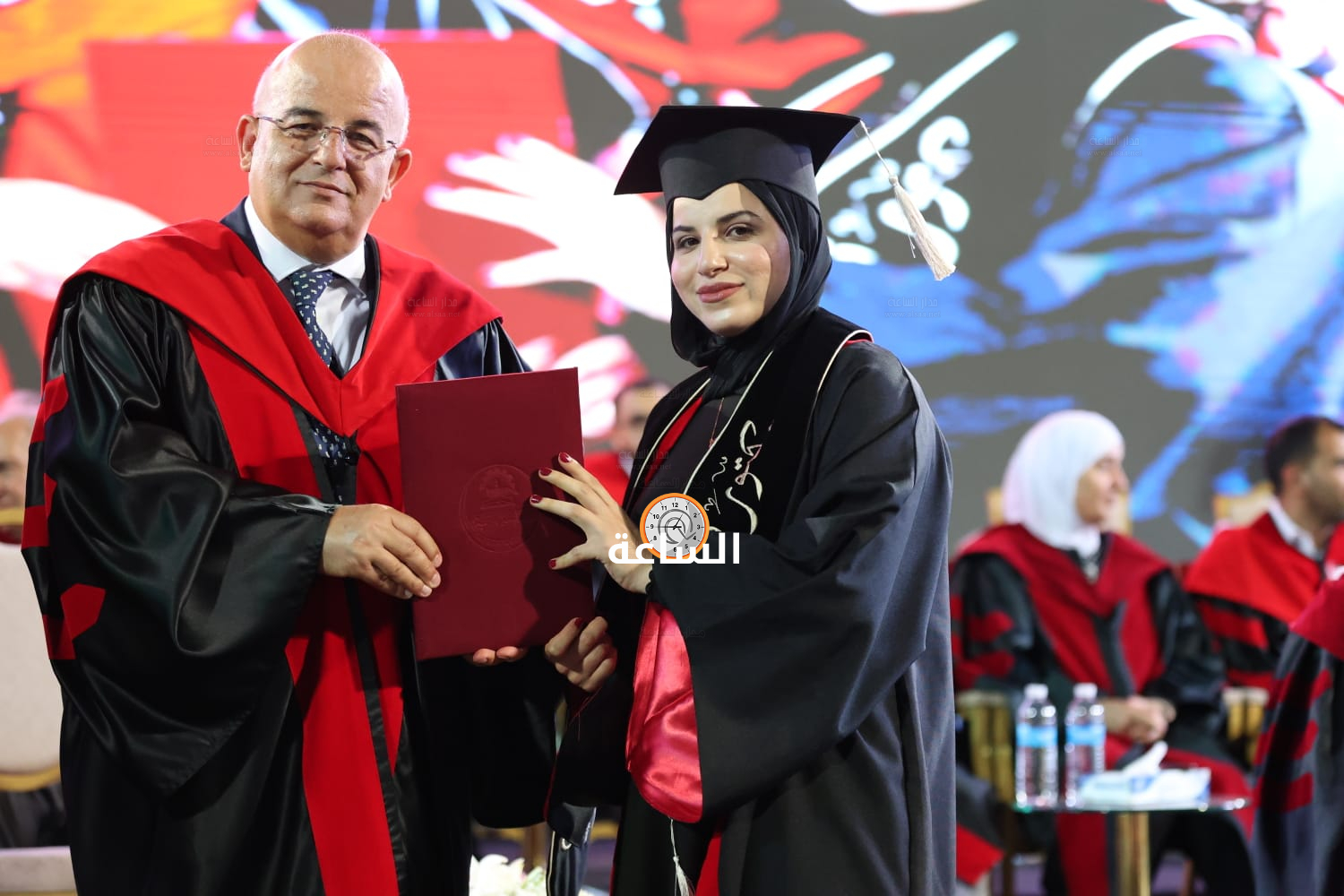 Madar Al-Saa Images 0.9640446094473717