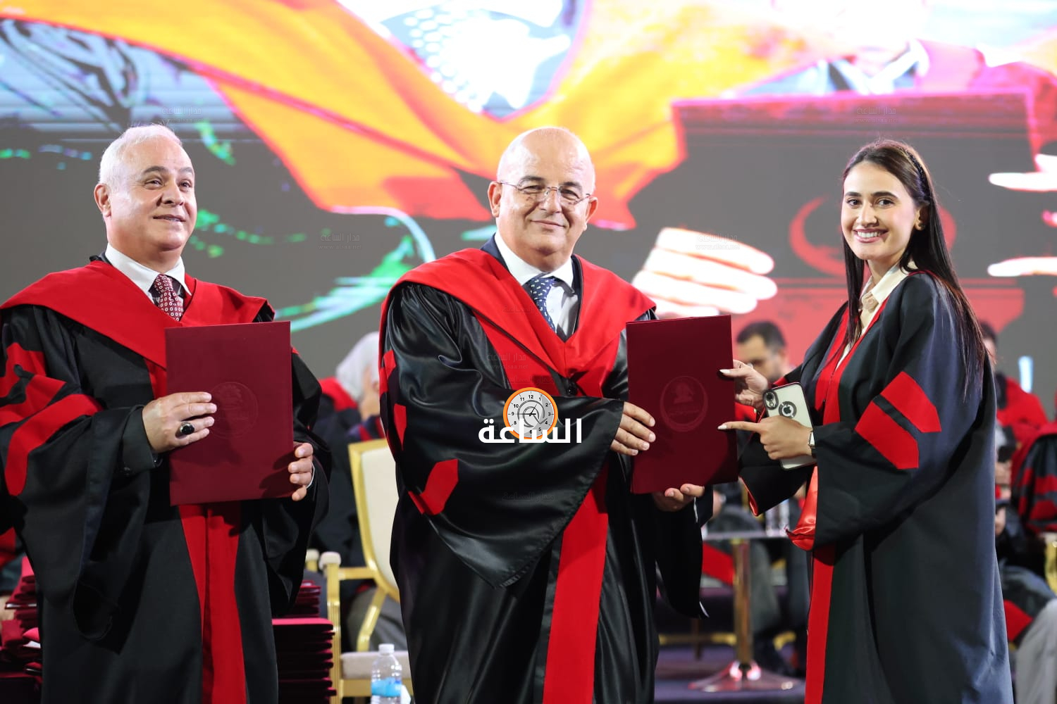 Madar Al-Saa Images 0.9895012299943705