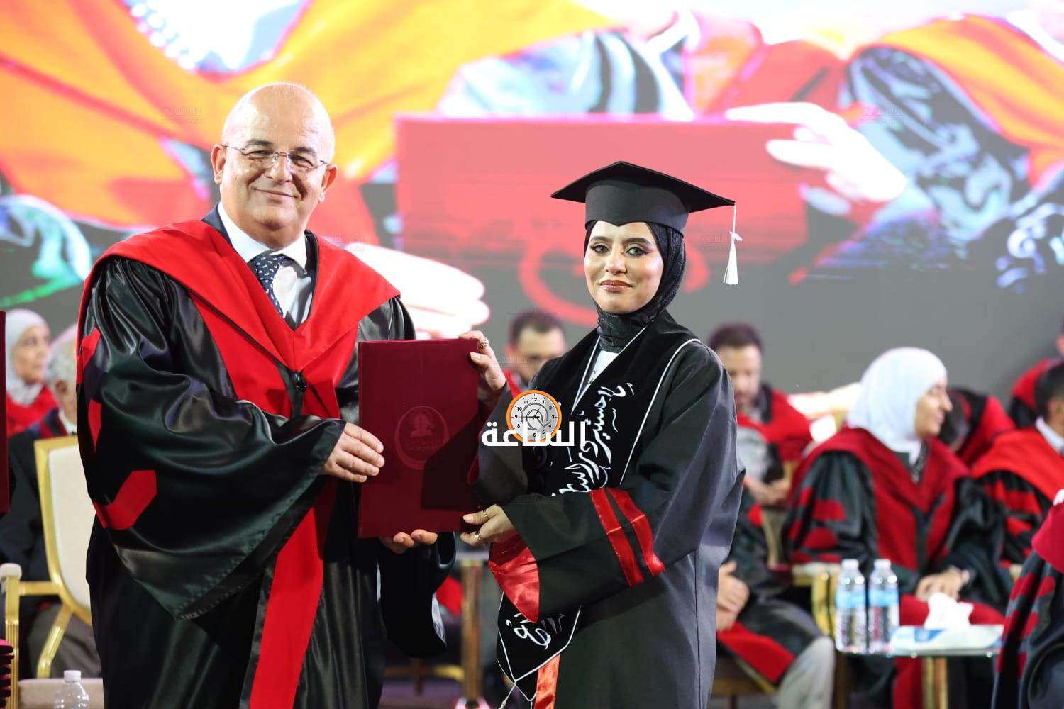 Madar Al-Saa Images 0.6408381891568901