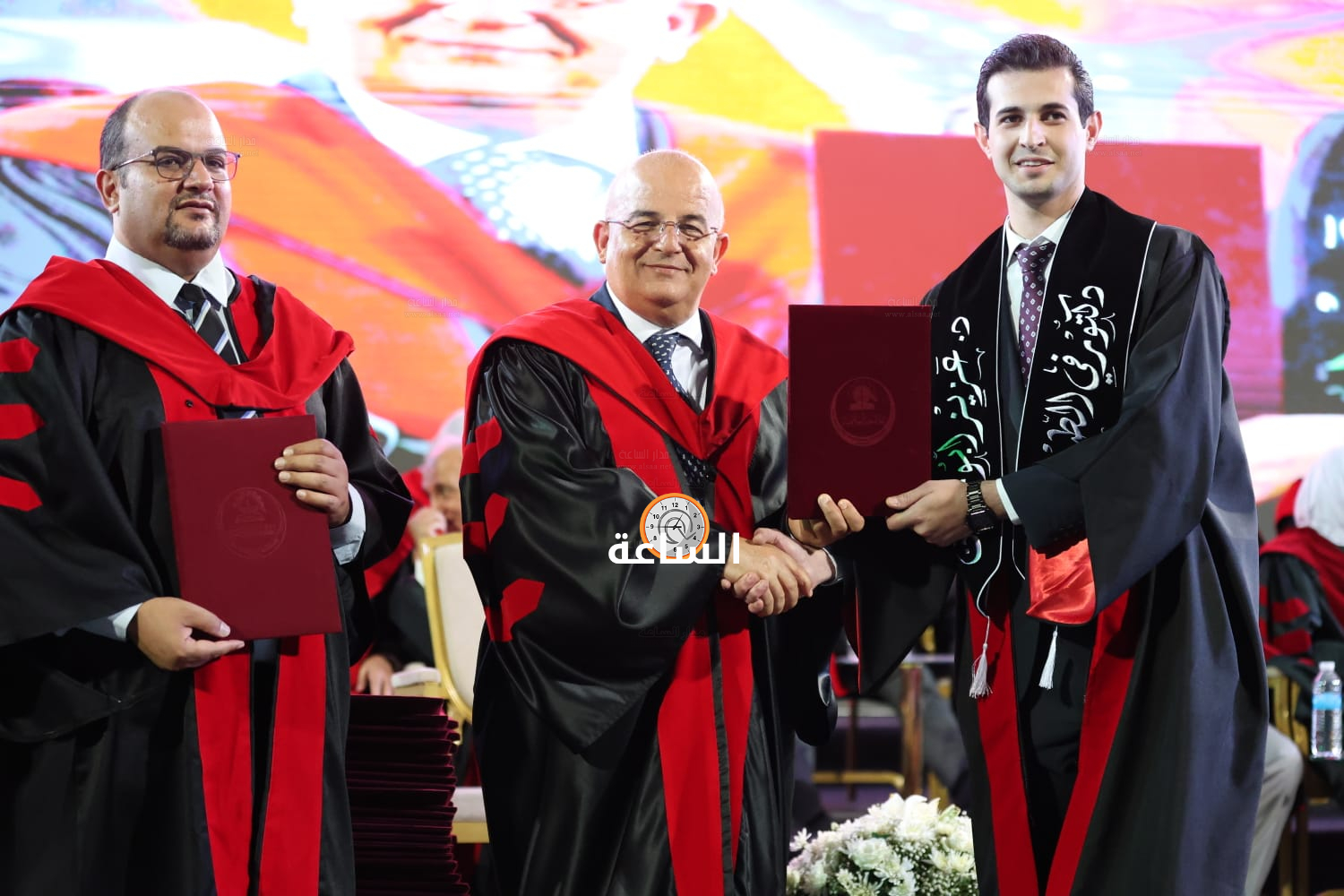 Madar Al-Saa Images 0.4978137991735545