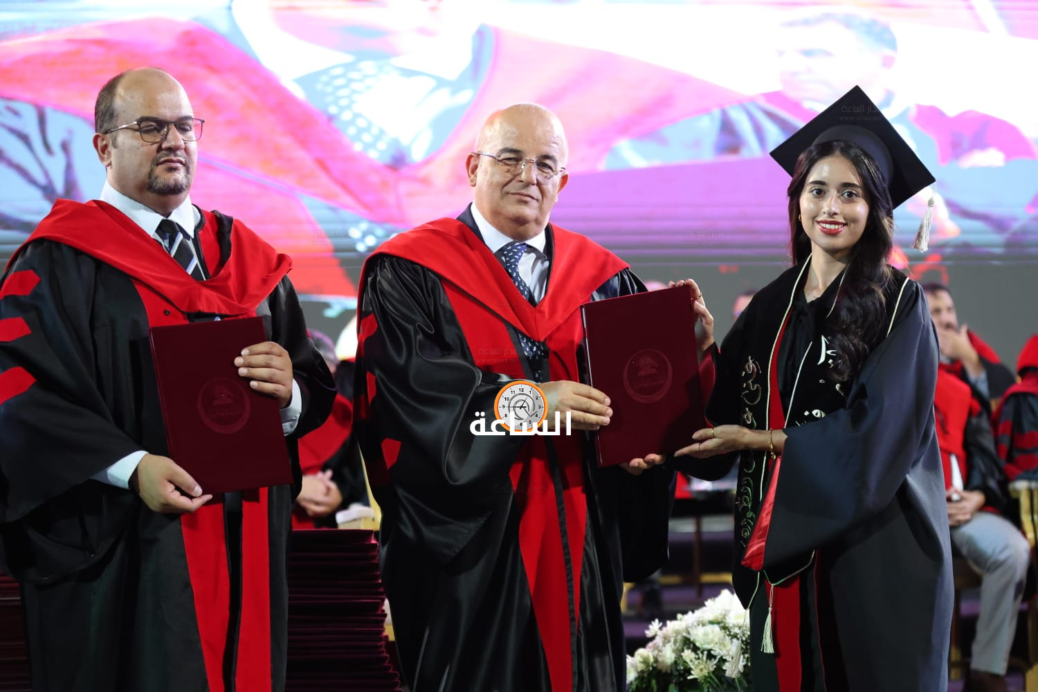 Madar Al-Saa Images 0.7775997435104747
