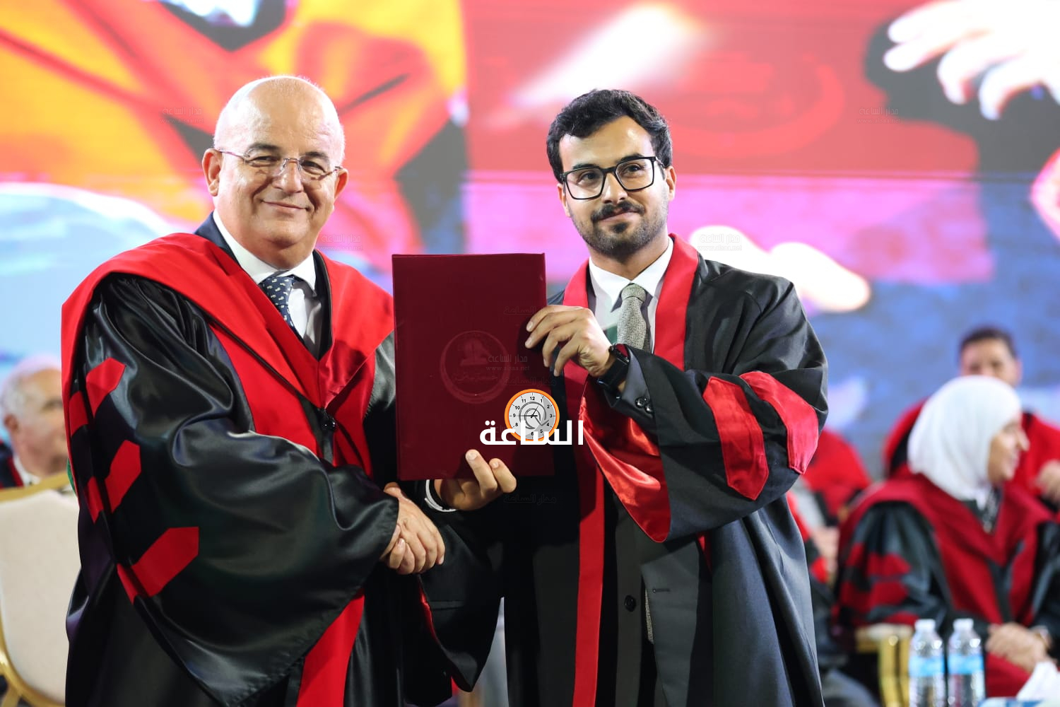 Madar Al-Saa Images 0.5726064790599272