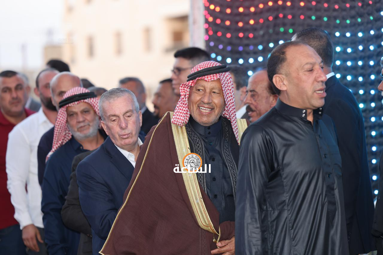 Madar Al-Saa Images 0.3034622829509489
