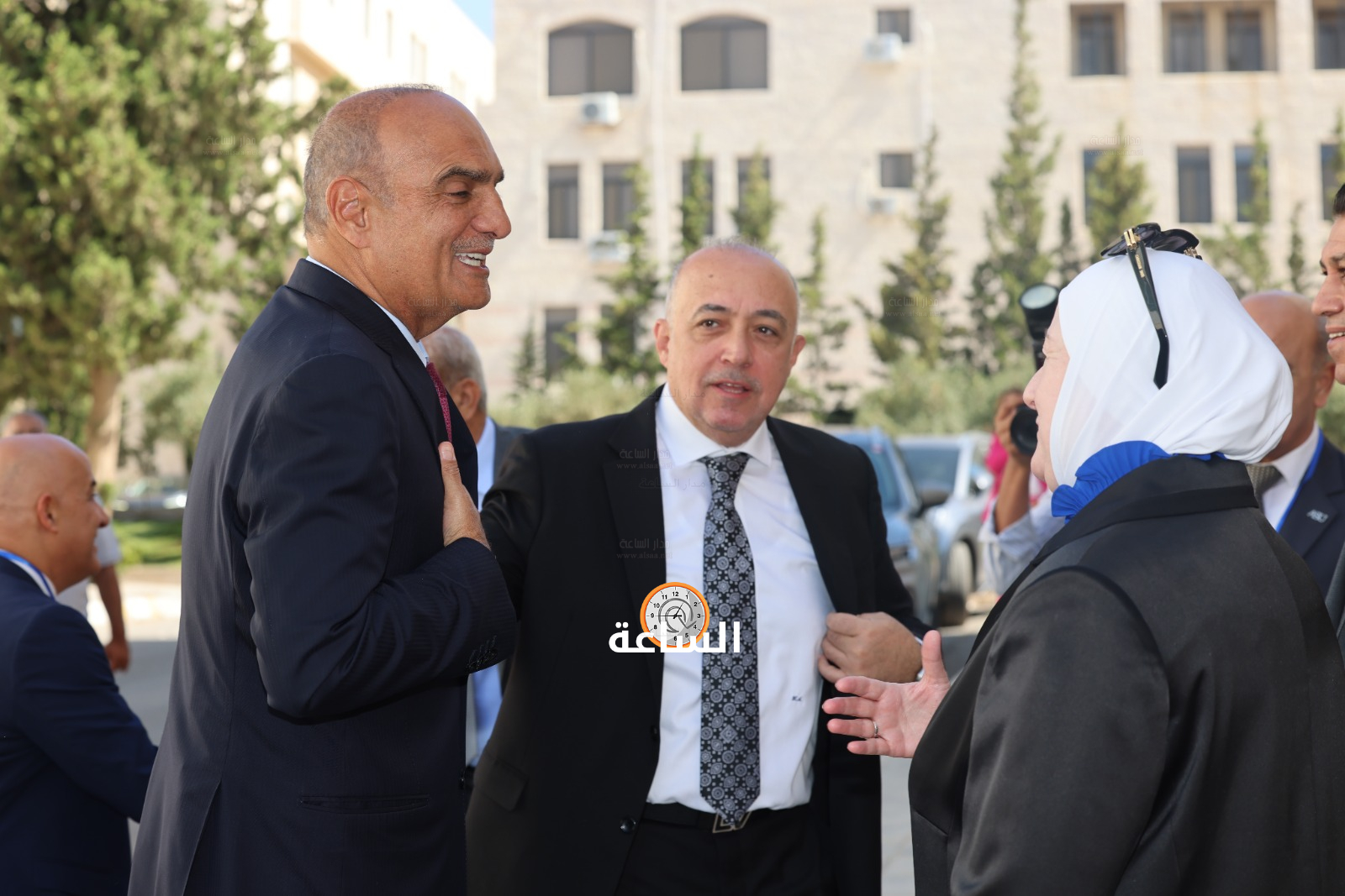 Madar Al-Saa Images 0.889093140984962