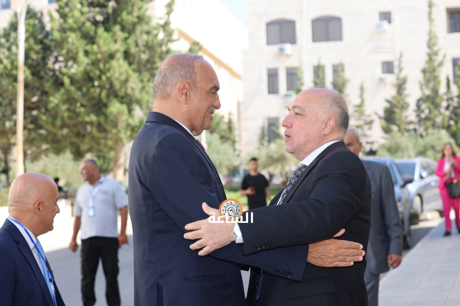 Madar Al-Saa Images 0.44433812345074963