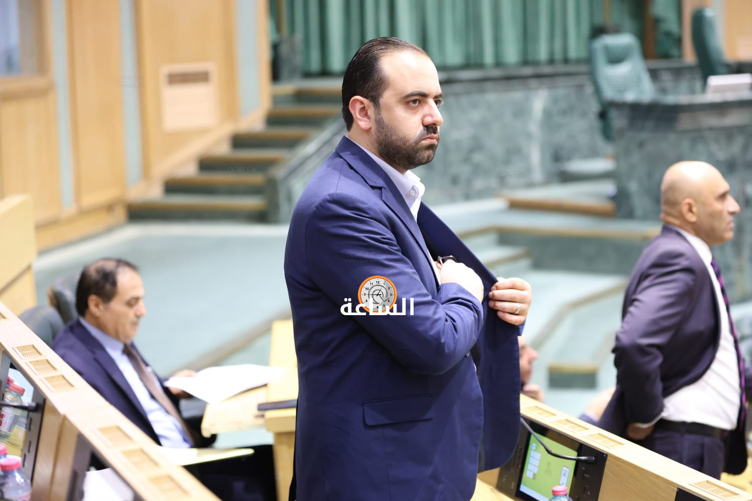 Madar Al-Saa Images 0.3062175060274491