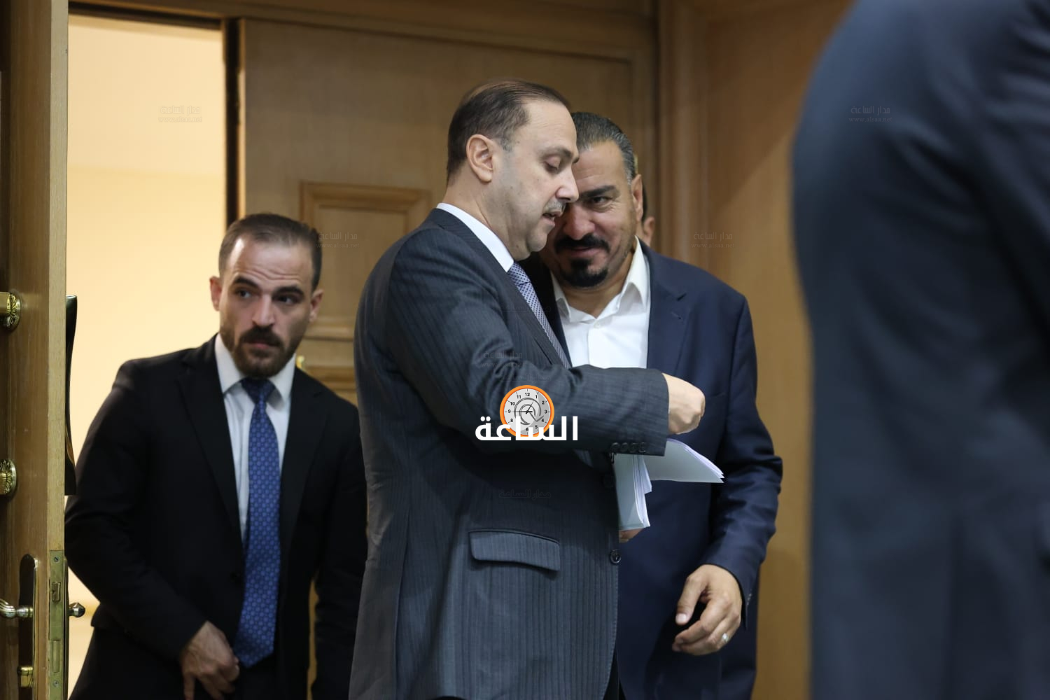 Madar Al-Saa Images 0.5269278575057634