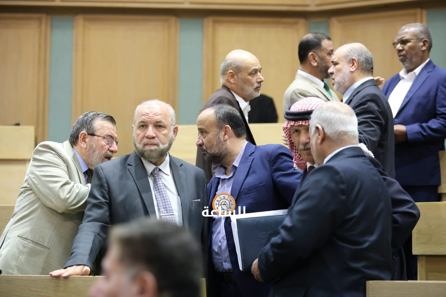 Madar Al-Saa Images 0.03309897974960574