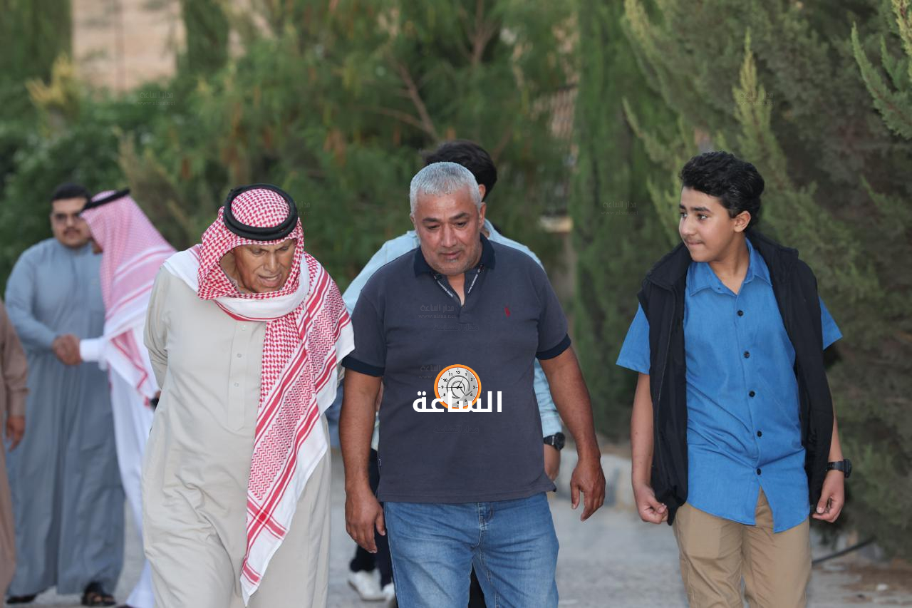 Madar Al-Saa Images 0.740988966786027