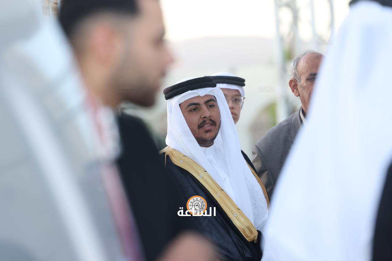Madar Al-Saa Images 0.9191993337600762