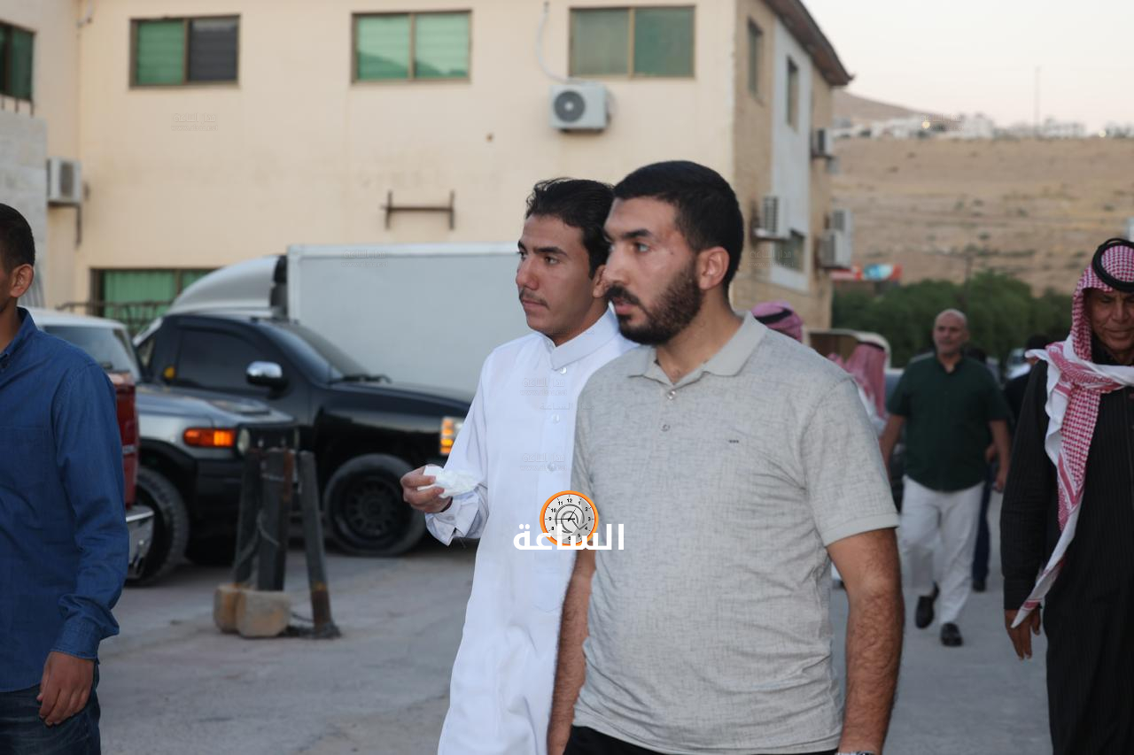 Madar Al-Saa Images 0.030710388635078467