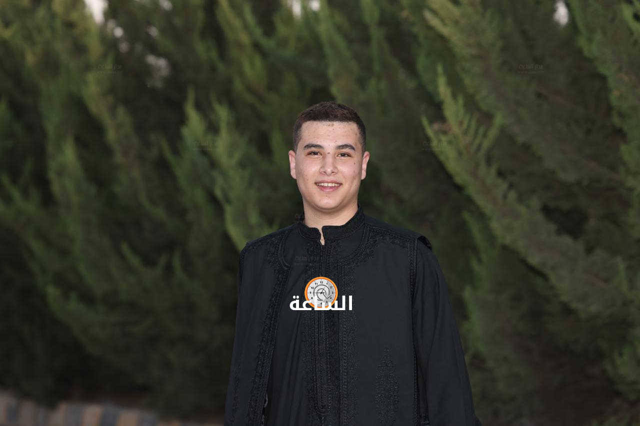 Madar Al-Saa Images 0.5175548439822021