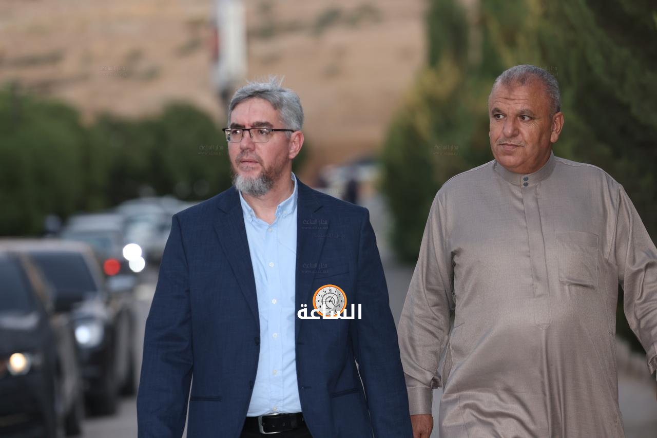 Madar Al-Saa Images 0.555164966579319