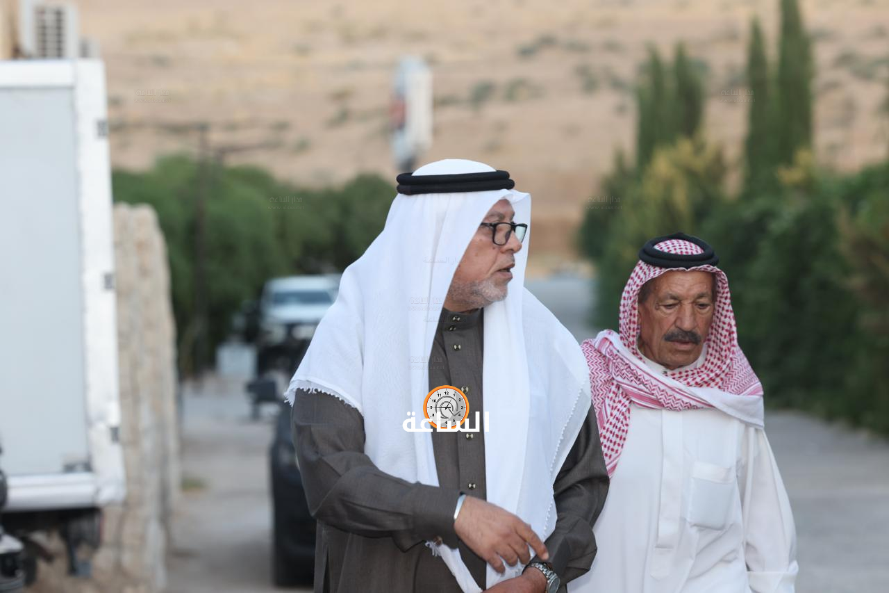 Madar Al-Saa Images 0.7533295161514868