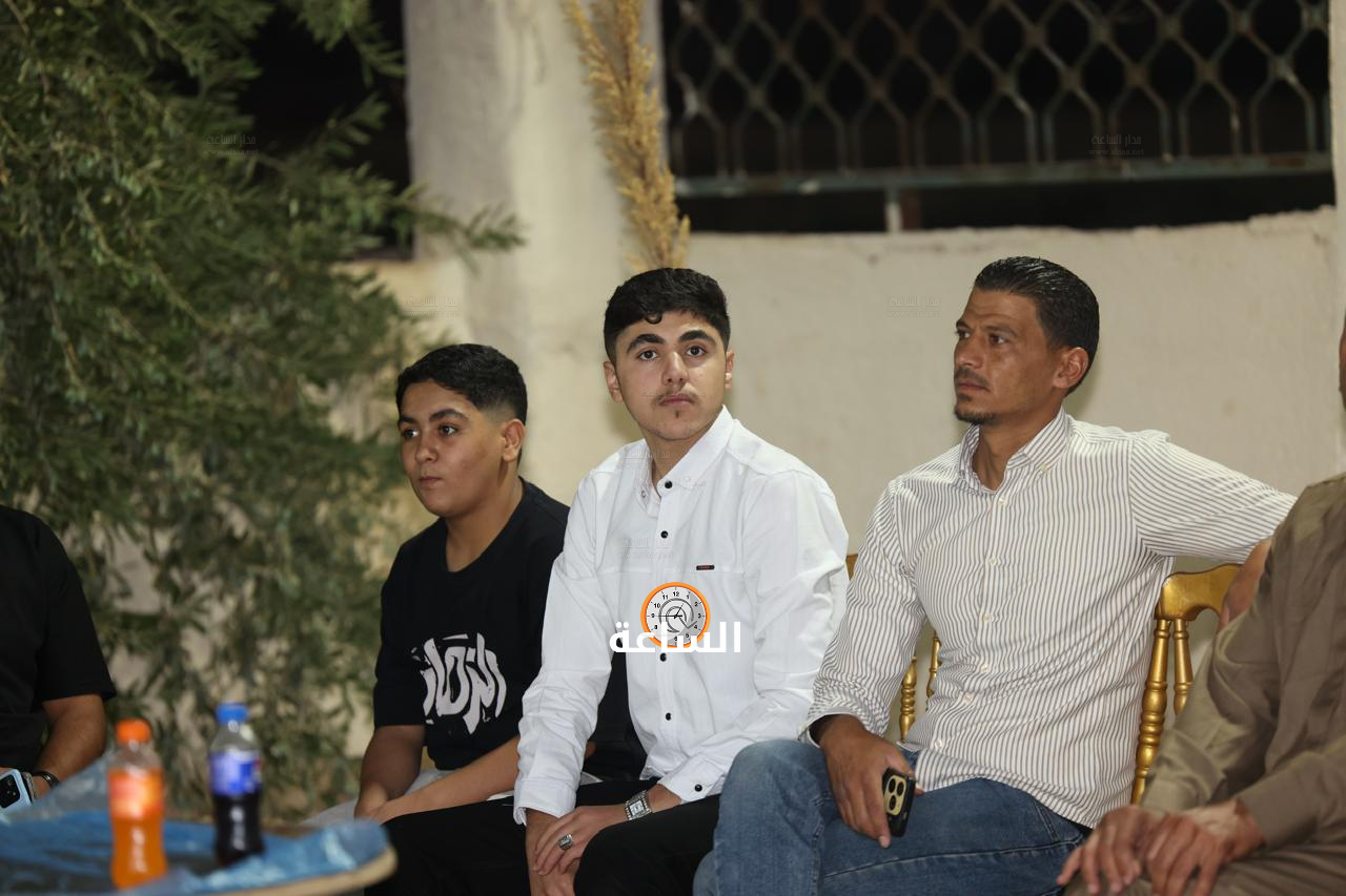 Madar Al-Saa Images 0.7759297677009039