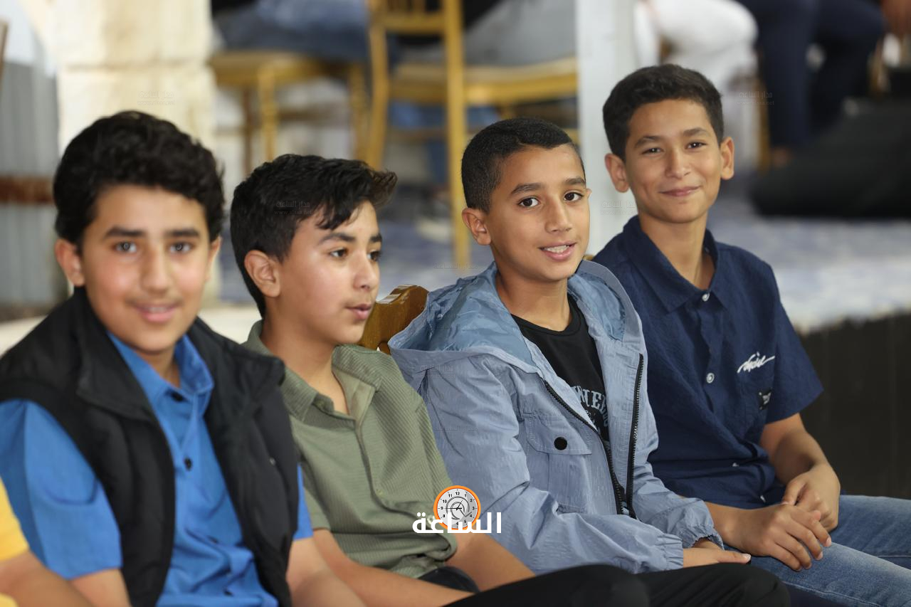 Madar Al-Saa Images 0.7577713267482605