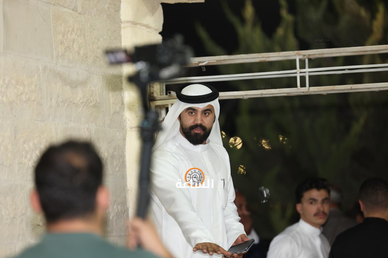 Madar Al-Saa Images 0.4512126598424656