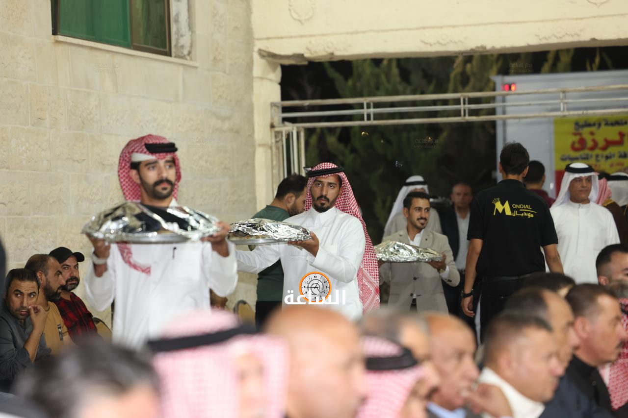 Madar Al-Saa Images 0.7698105968905246