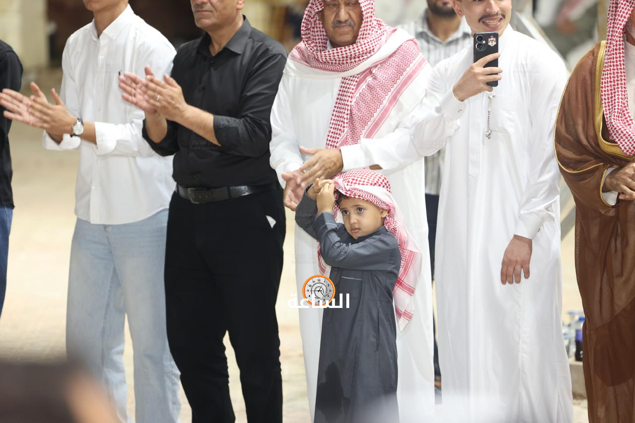 Madar Al-Saa Images 0.07743099517518892