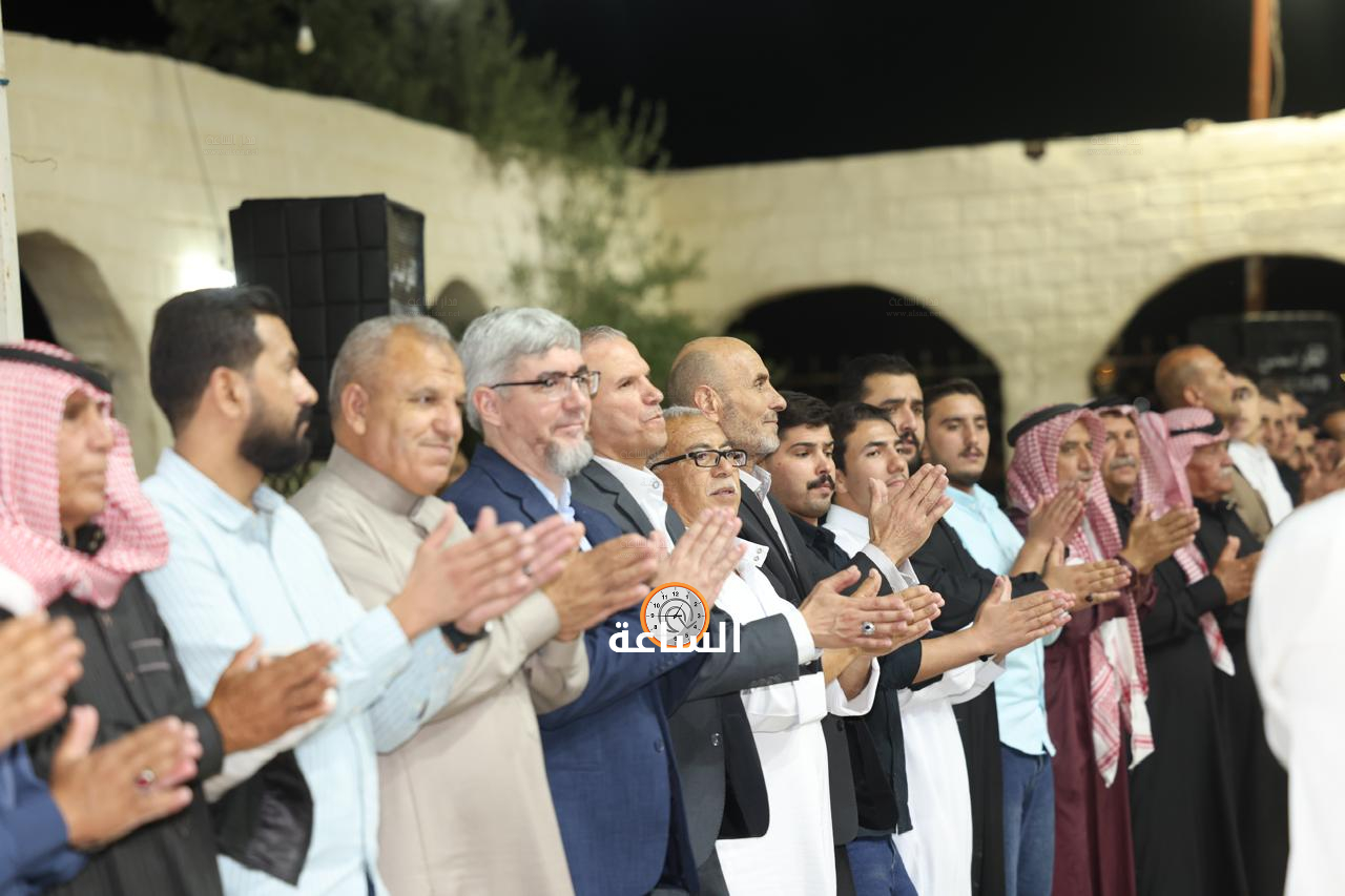 Madar Al-Saa Images 0.7820660605453255