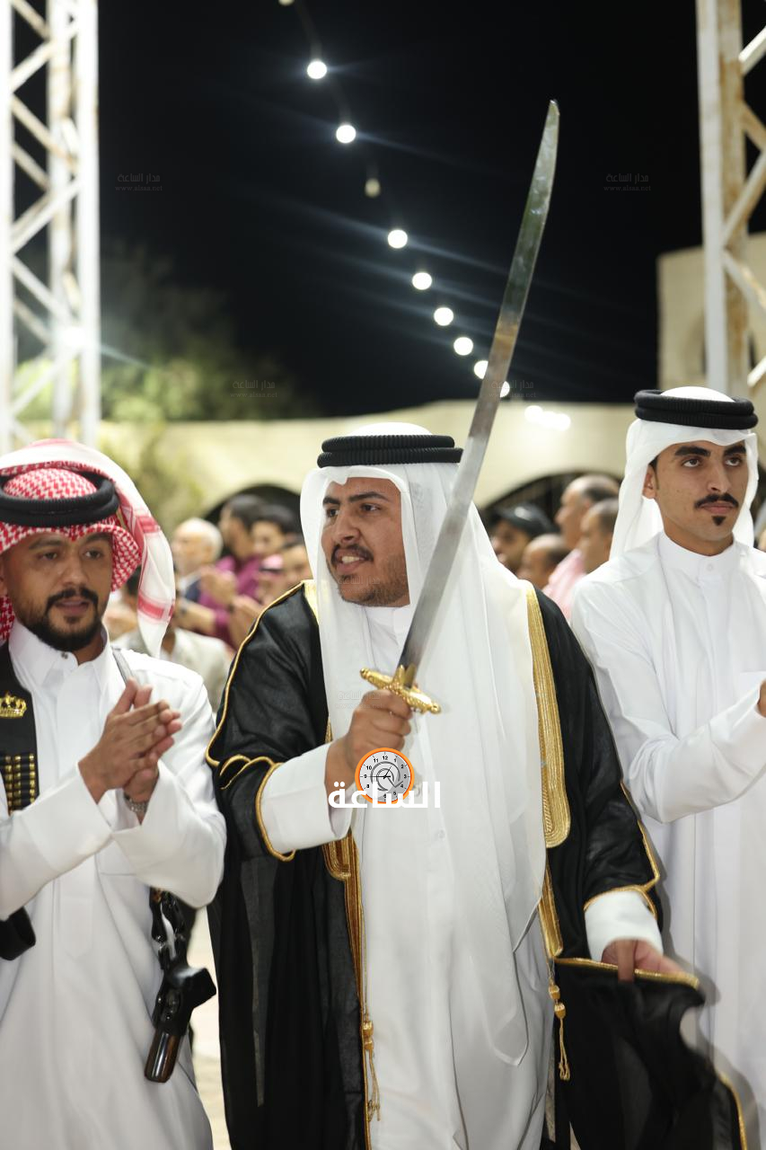 Madar Al-Saa Images 0.17080279343485372