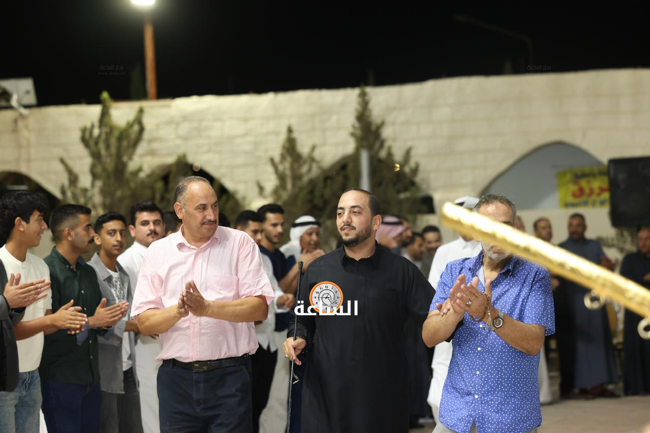 Madar Al-Saa Images 0.0007188569669831502