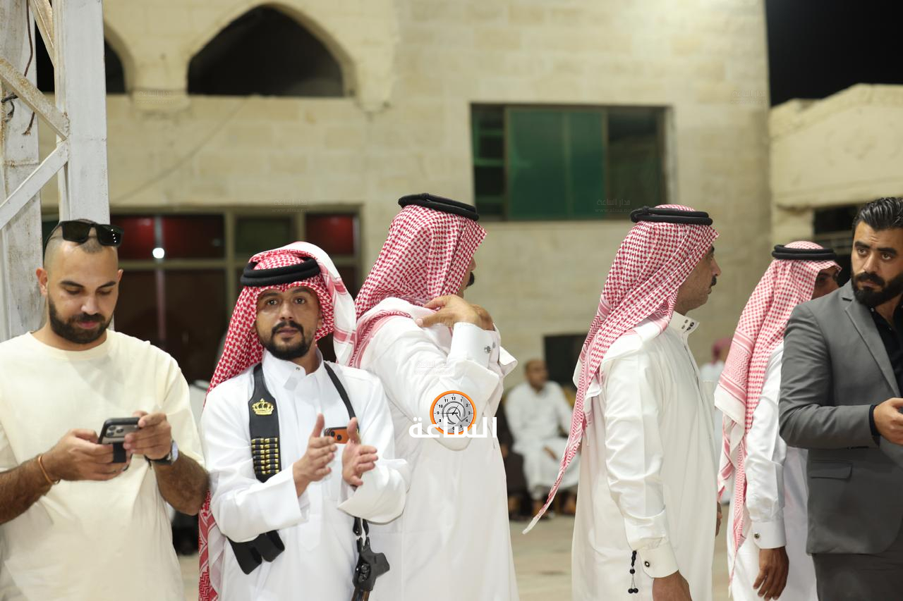 Madar Al-Saa Images 0.1764054099466651