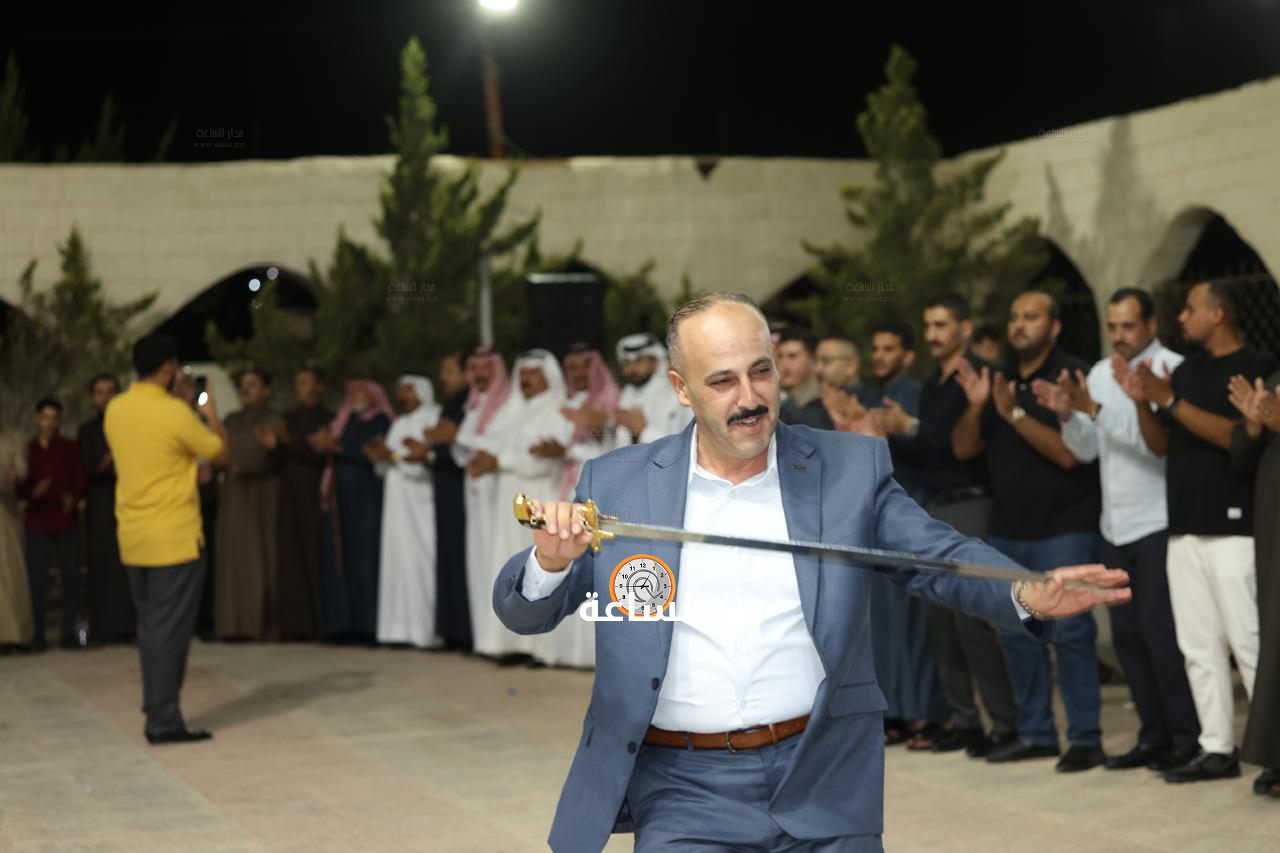 Madar Al-Saa Images 0.8196260361084272