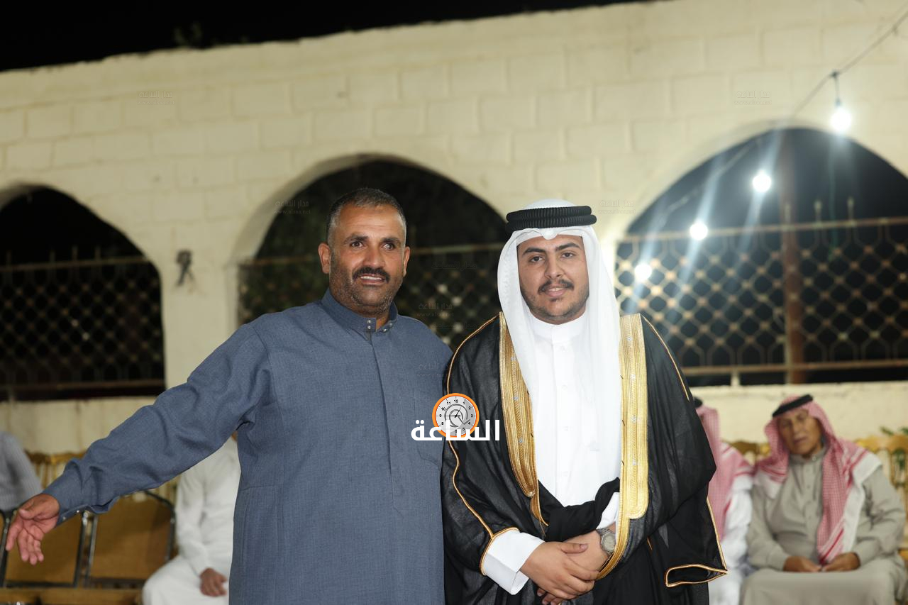 Madar Al-Saa Images 0.4884693740380227