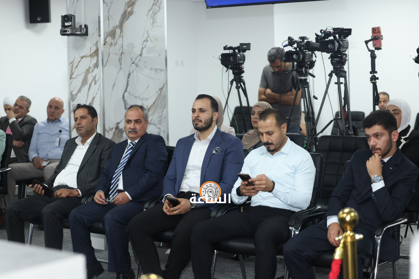 Madar Al-Saa Images 0.2115508223273378