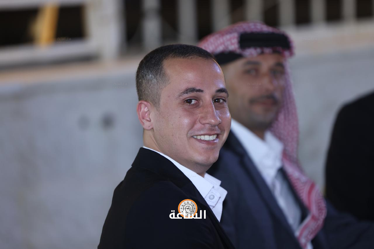 Madar Al-Saa Images 0.6510129219186827