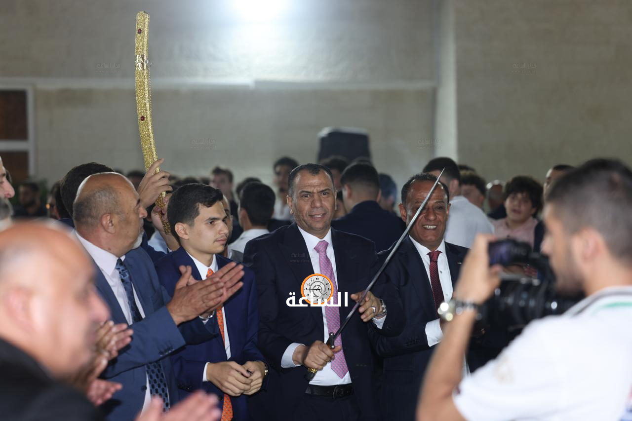 Madar Al-Saa Images 0.34254923910777557
