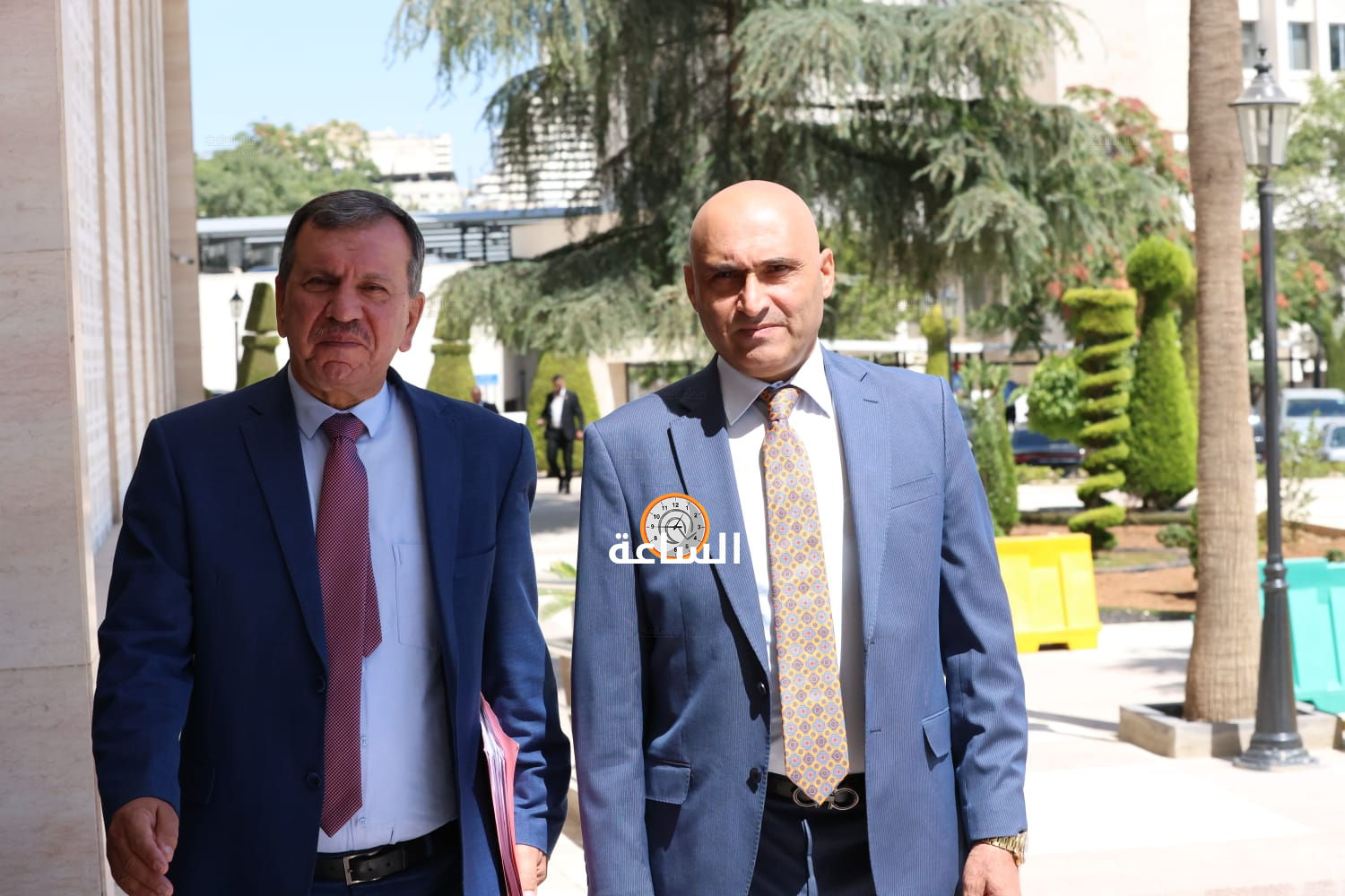 Madar Al-Saa Images 0.8752915005674279