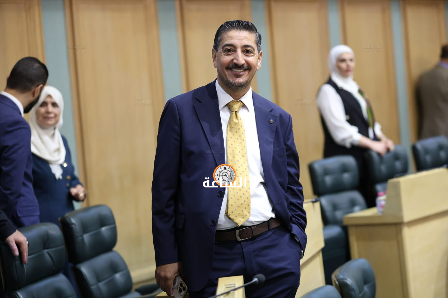 Madar Al-Saa Images 0.4944303747244063