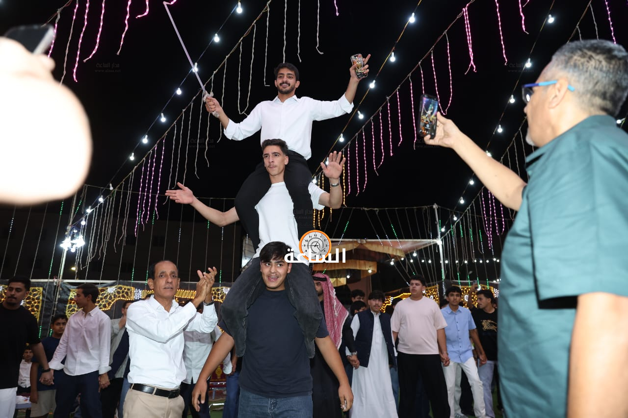 Madar Al-Saa Images 0.48685205798468756